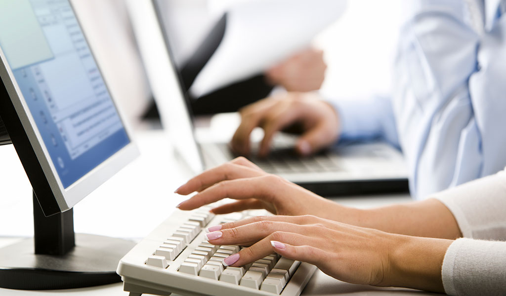 Using bookkeeping software to manage your financial records